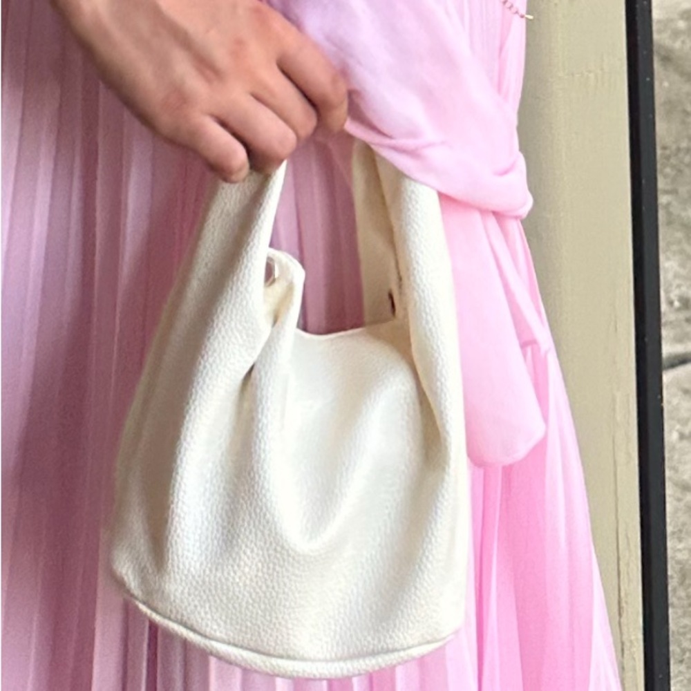 Off white small bucket bag